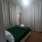 Casa Inteira Proxima Ao Maracana E Ao Metro Saens Pena
